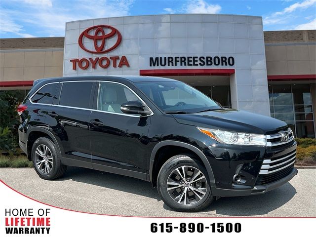 2019 Toyota Highlander LE