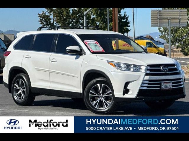 2019 Toyota Highlander 