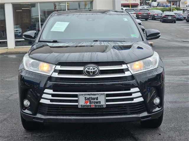 2019 Toyota Highlander 