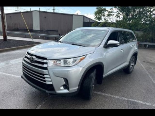 2019 Toyota Highlander LE