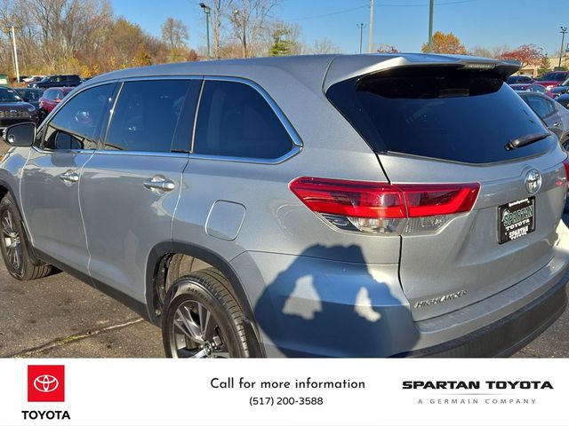 2019 Toyota Highlander 