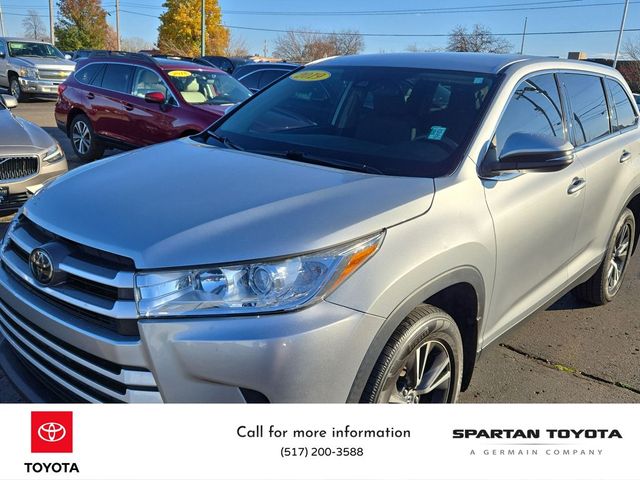 2019 Toyota Highlander 