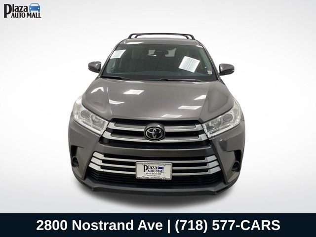 2019 Toyota Highlander 