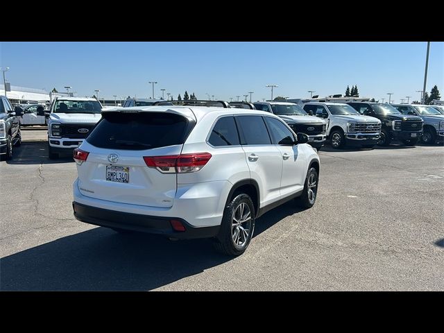 2019 Toyota Highlander 