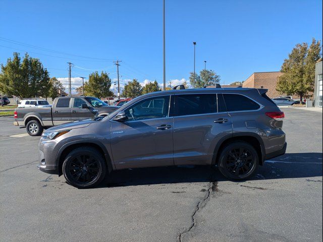 2019 Toyota Highlander 