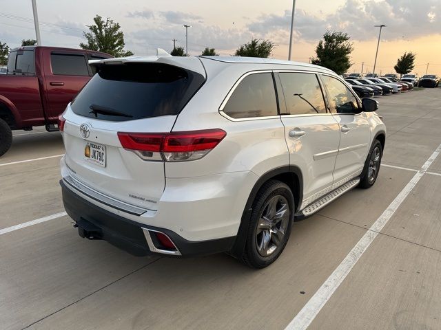 2019 Toyota Highlander Limited Platinum