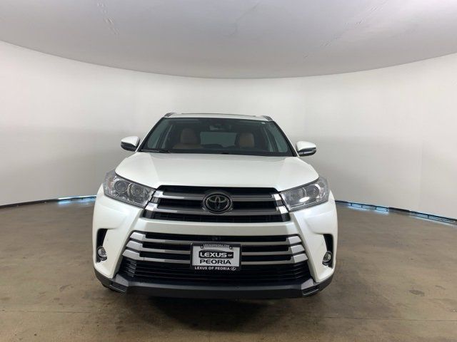 2019 Toyota Highlander Limited Platinum