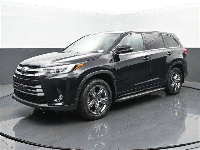 2019 Toyota Highlander 