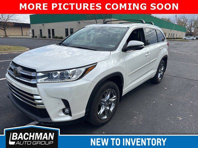 2019 Toyota Highlander Limited Platinum