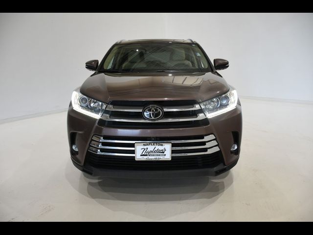 2019 Toyota Highlander Limited Platinum