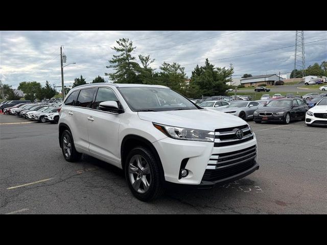 2019 Toyota Highlander 