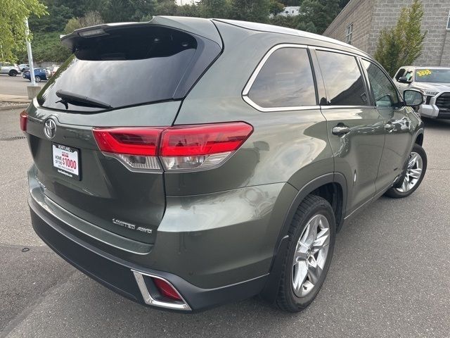 2019 Toyota Highlander 