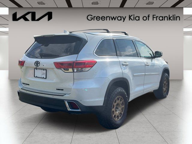 2019 Toyota Highlander 