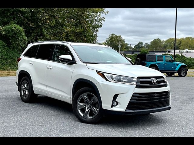 2019 Toyota Highlander 