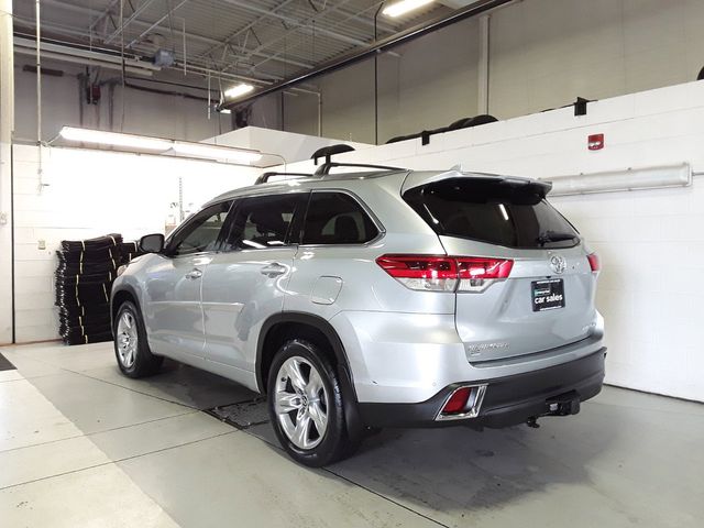 2019 Toyota Highlander 