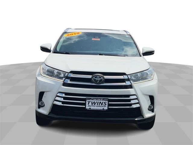 2019 Toyota Highlander 