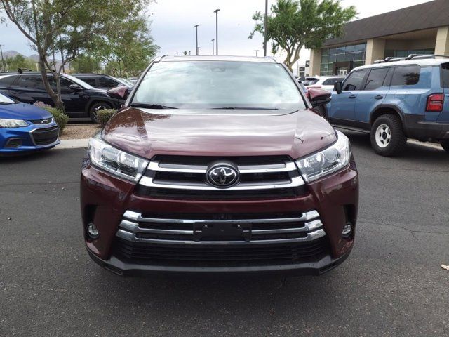 2019 Toyota Highlander 