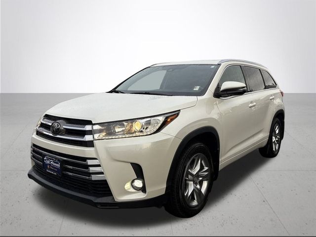 2019 Toyota Highlander 