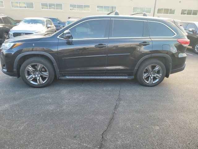 2019 Toyota Highlander Limited Platinum