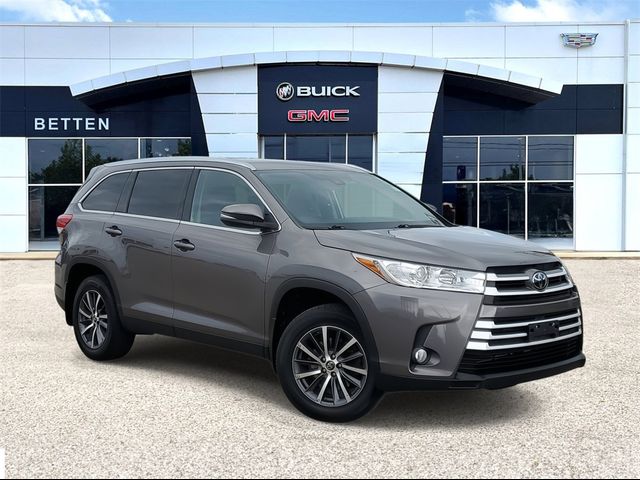 2019 Toyota Highlander 