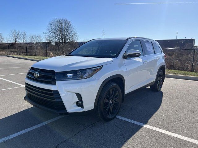 2019 Toyota Highlander SE