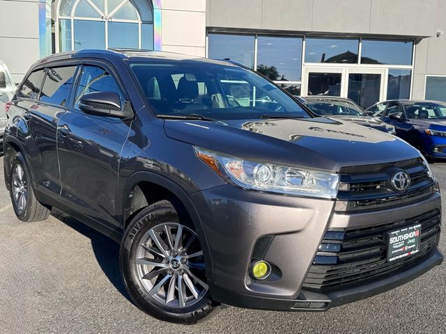 2019 Toyota Highlander 