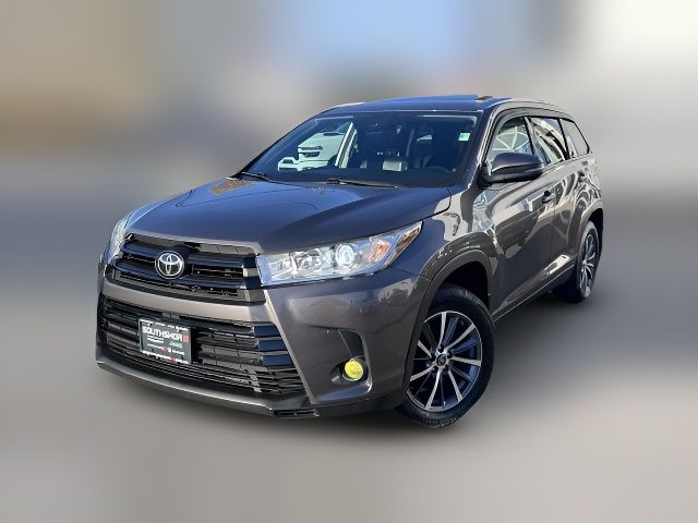 2019 Toyota Highlander 