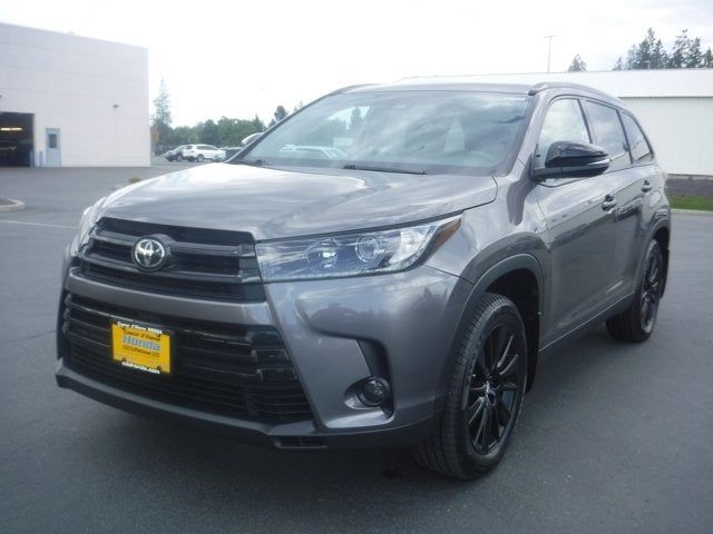 2019 Toyota Highlander 