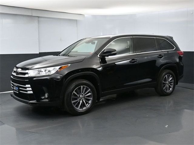 2019 Toyota Highlander 