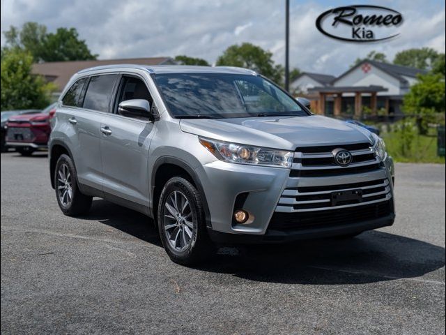 2019 Toyota Highlander 