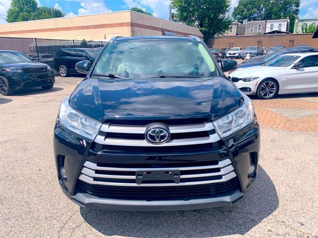 2019 Toyota Highlander 