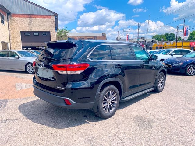 2019 Toyota Highlander 