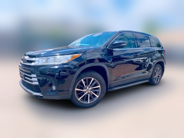 2019 Toyota Highlander 