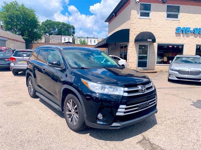 2019 Toyota Highlander 