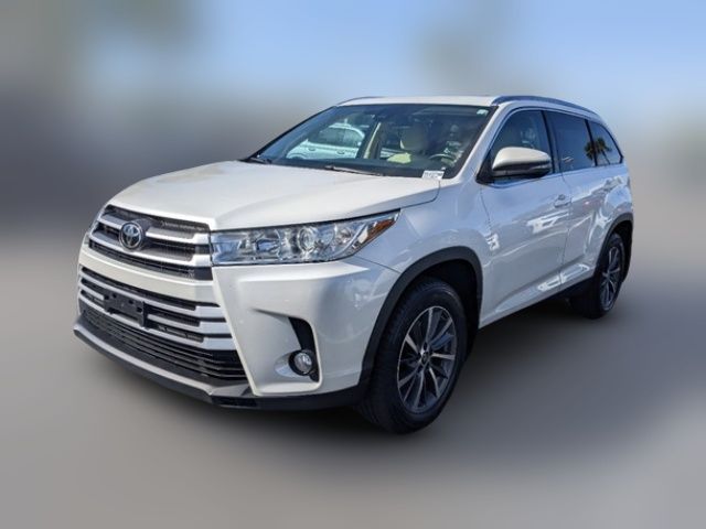 2019 Toyota Highlander 