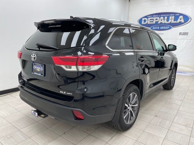 2019 Toyota Highlander 