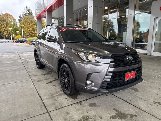 2019 Toyota Highlander SE