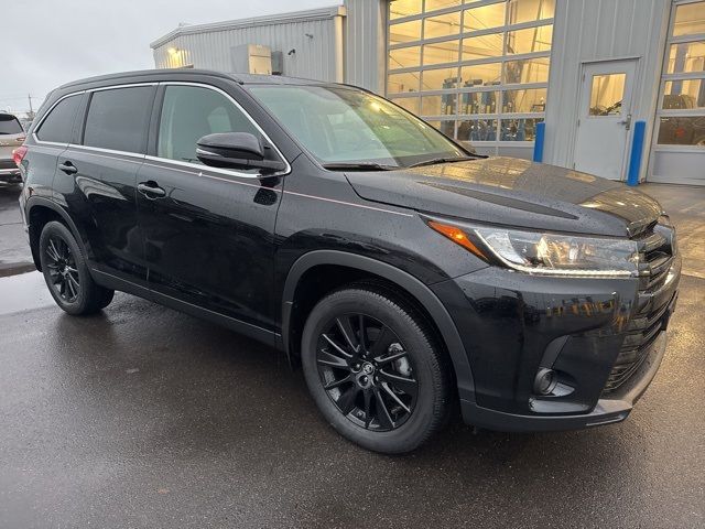 2019 Toyota Highlander SE