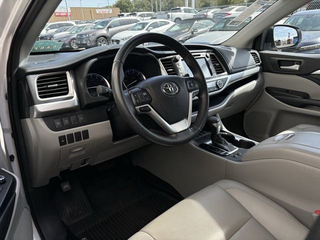 2019 Toyota Highlander XLE