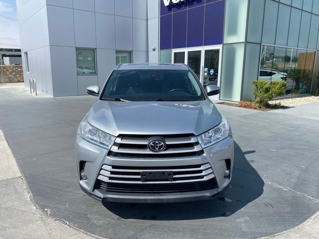 2019 Toyota Highlander 