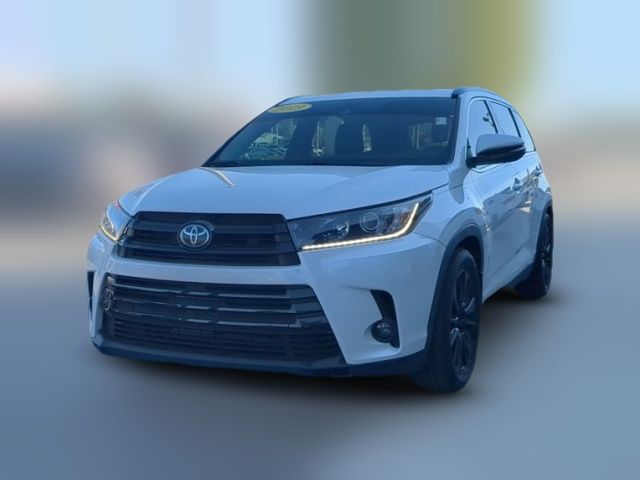 2019 Toyota Highlander SE