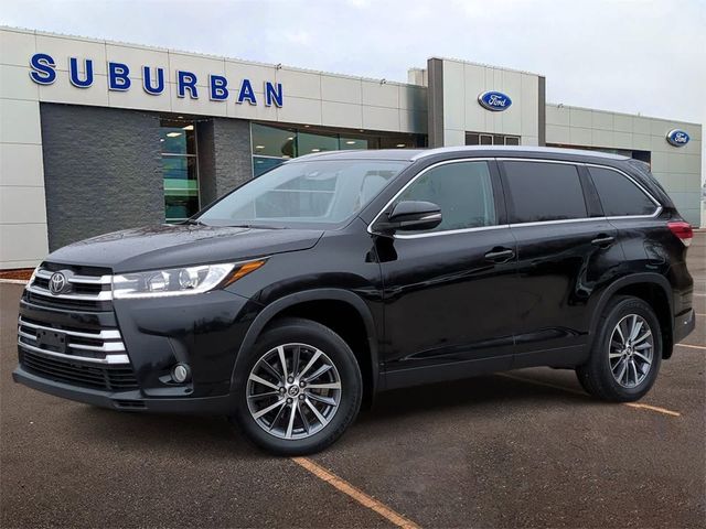 2019 Toyota Highlander 