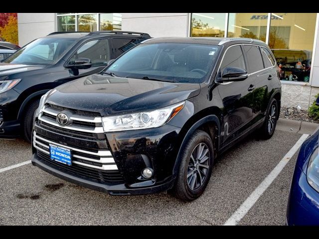 2019 Toyota Highlander 