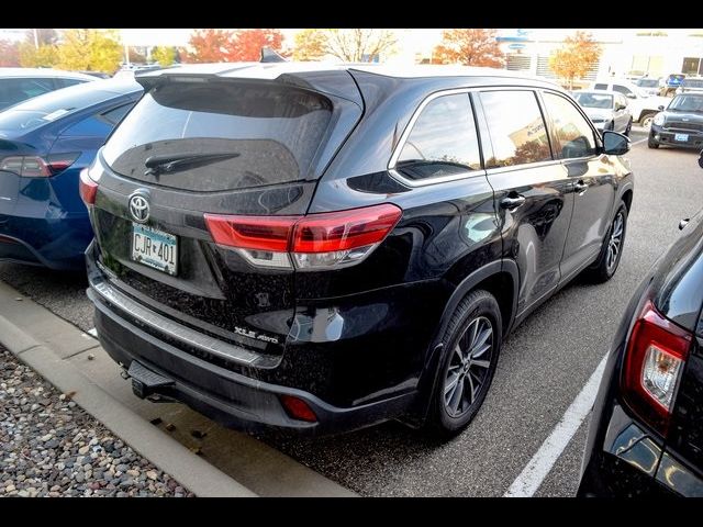 2019 Toyota Highlander 