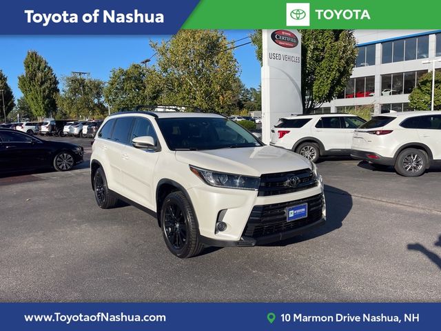 2019 Toyota Highlander SE