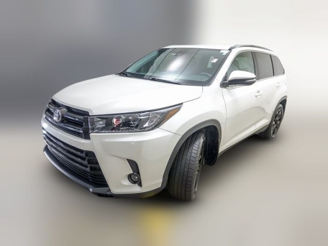 2019 Toyota Highlander SE