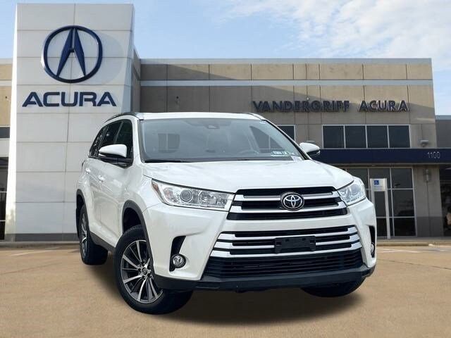 2019 Toyota Highlander 