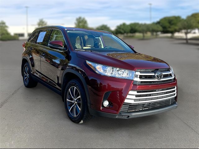 2019 Toyota Highlander 