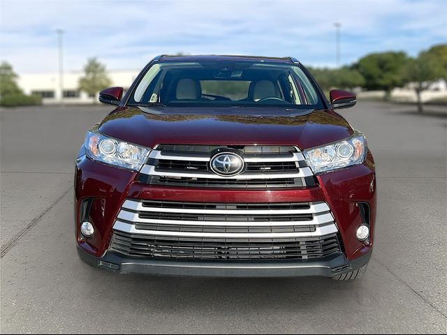 2019 Toyota Highlander 