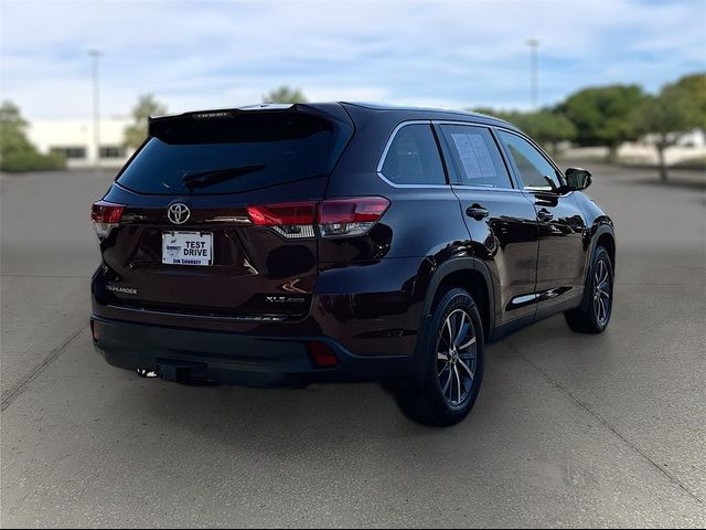 2019 Toyota Highlander 